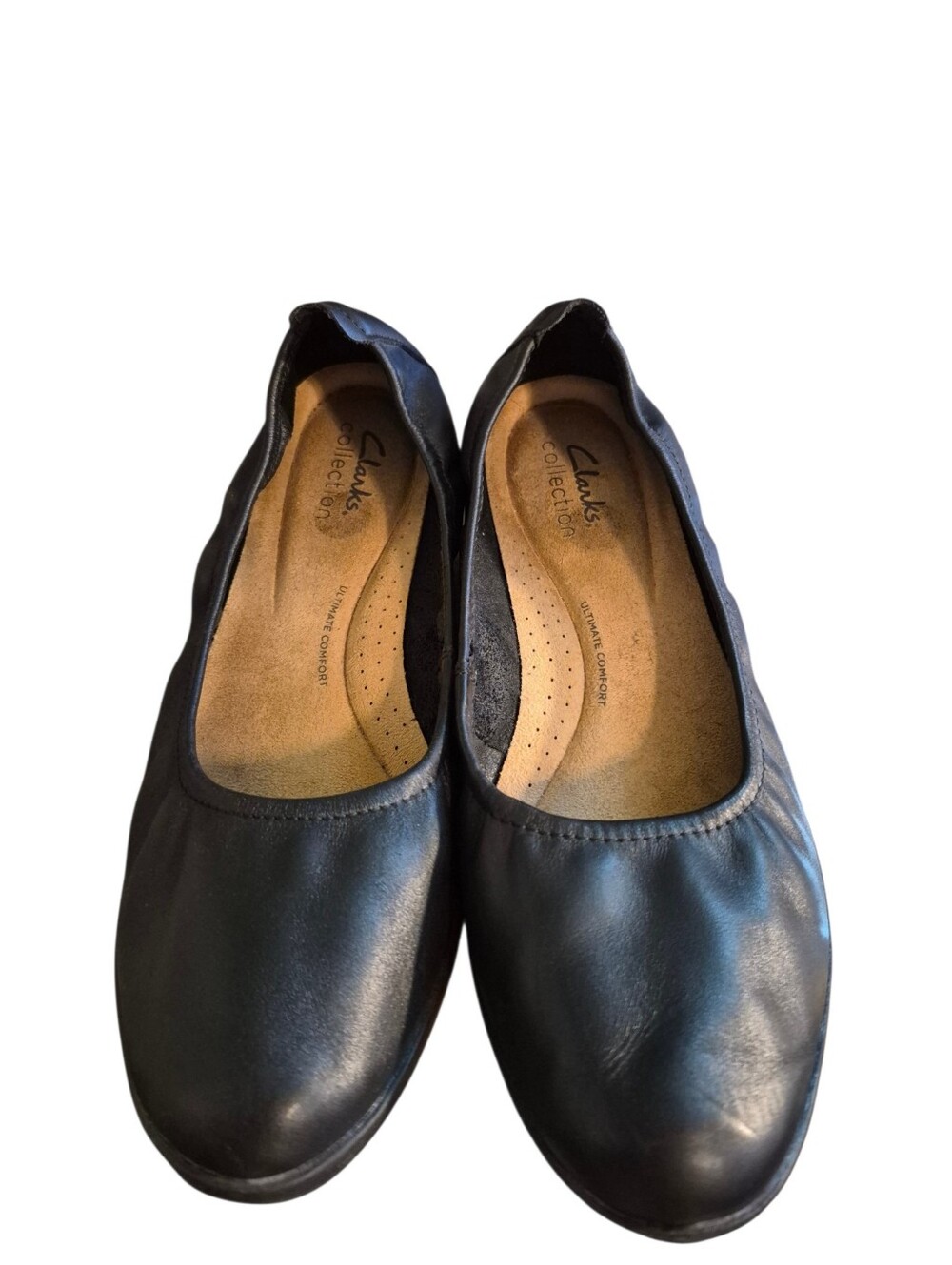 Clarks Collection Black Leather Slip-On Ballet Flats- 8.        Y62